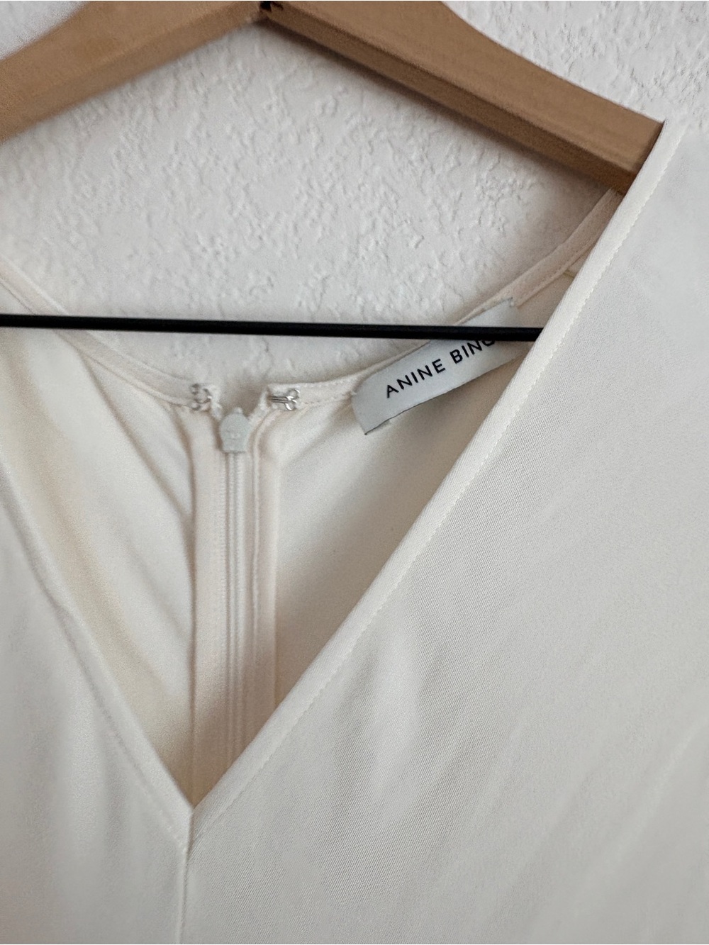 Anine Bing Zadig Elegant Cream V-Neck Maxi Dress - Picture 8 of 14